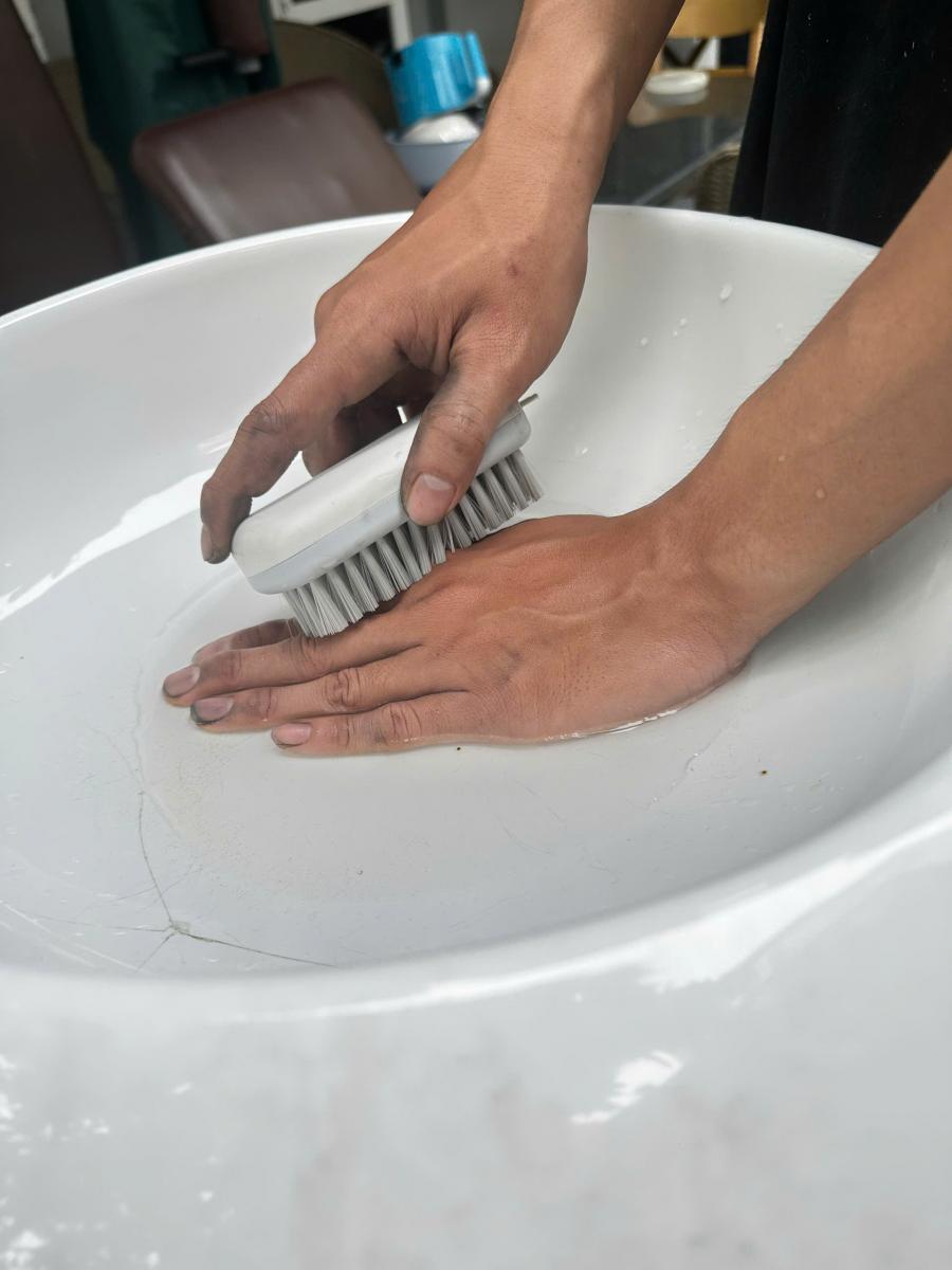 Bàn Chải Đa Dụng