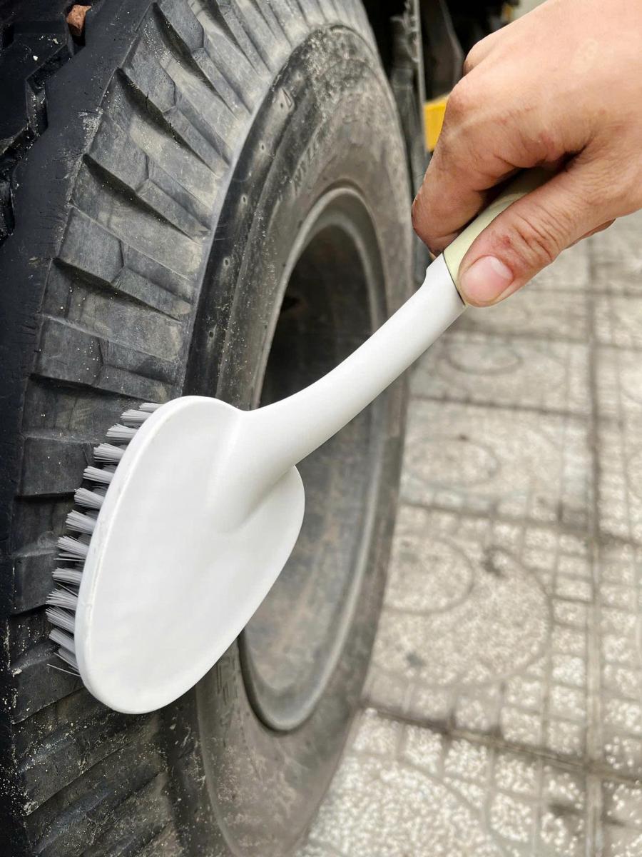 Bàn Chải Nhà Tắm Tay Cầm